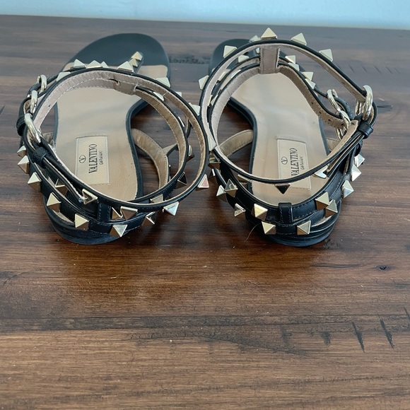 Valentino Rockstud Flat Flip Flop - Picture 5 of 10